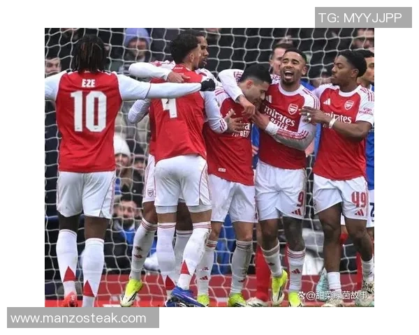 足总杯激战莱比锡逆转那不勒斯帽子戏法引爆全场激情