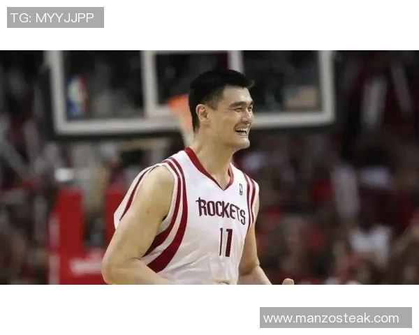 小牛火箭姚明的传奇之路：从NBA新星到中国篮球的象征与骄傲