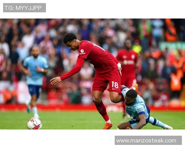 切尔西大胜利物浦五球狂潮战术解析引发全场热议